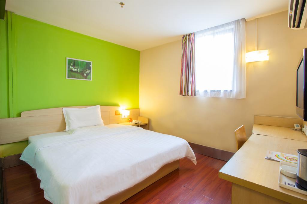 7Days Inn Guilin Zhengyang Road Pedestrain Street גווילין מראה חיצוני תמונה
