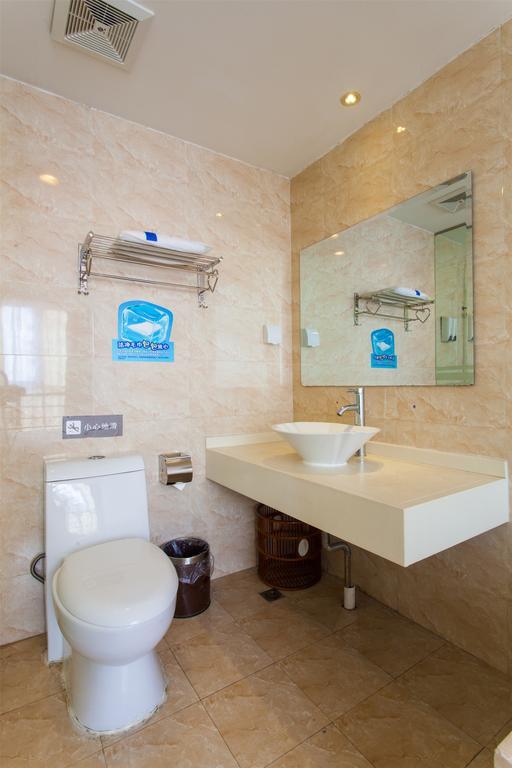 7Days Inn Guilin Zhengyang Road Pedestrain Street גווילין מראה חיצוני תמונה