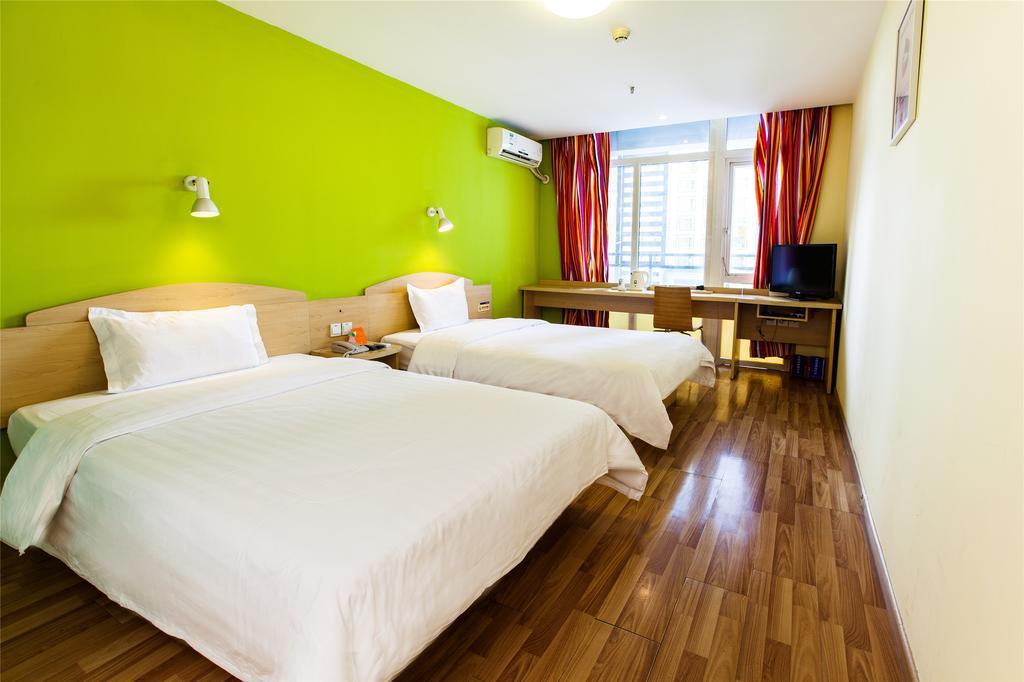 7Days Inn Guilin Zhengyang Road Pedestrain Street גווילין מראה חיצוני תמונה