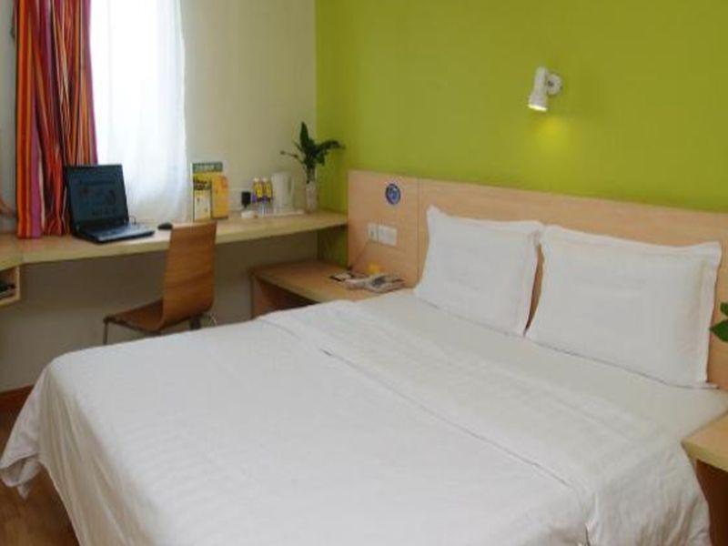 7Days Inn Guilin Zhengyang Road Pedestrain Street גווילין מראה חיצוני תמונה